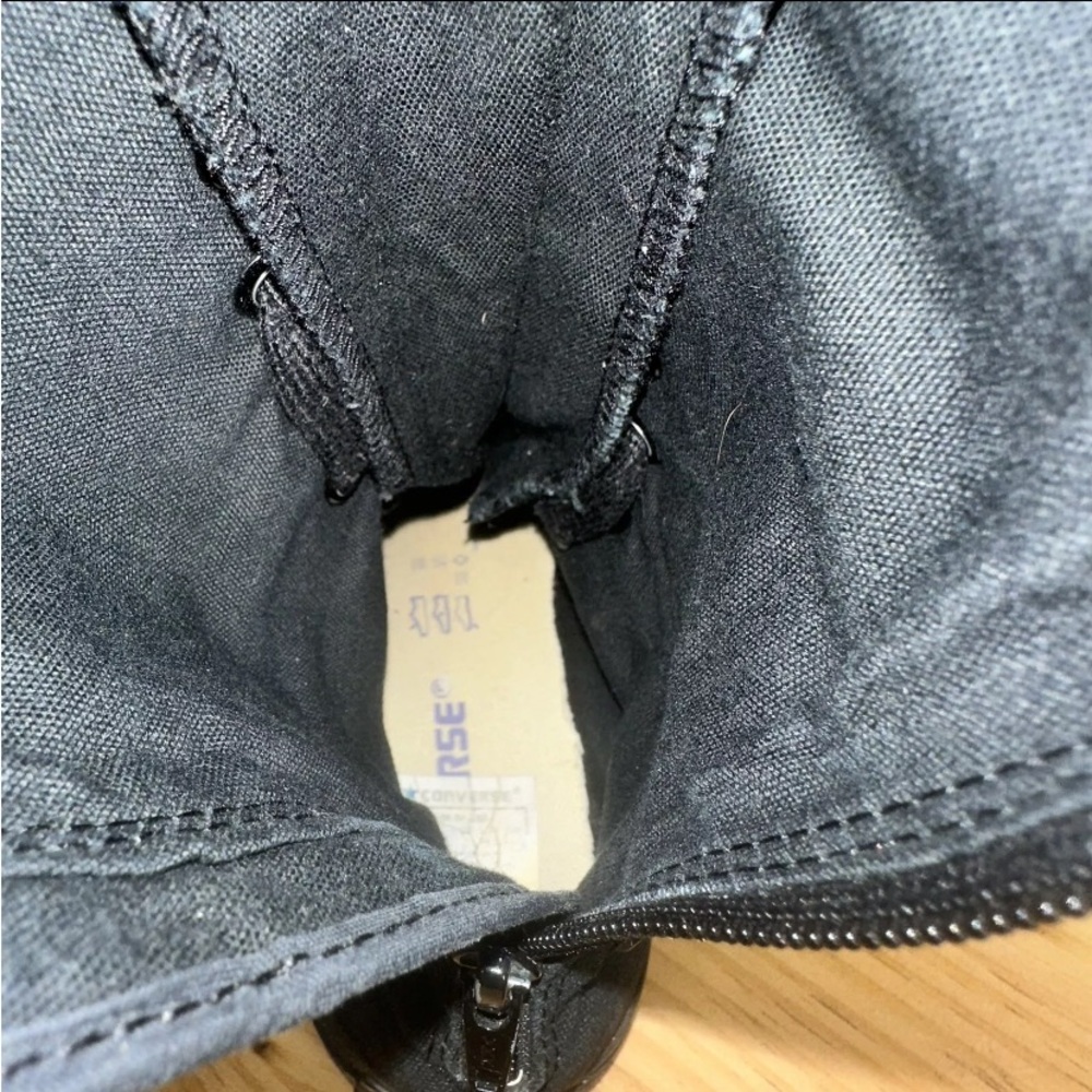 Converse - Picture 7 of 8